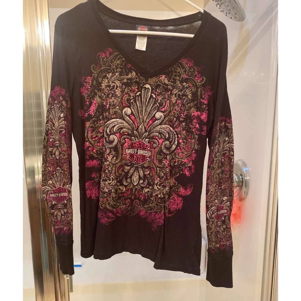 Ladies Harley Davidson long sleeve tee shirt